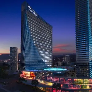 P A N O R A M A Orbi City Aparthoel Sea View Батуми